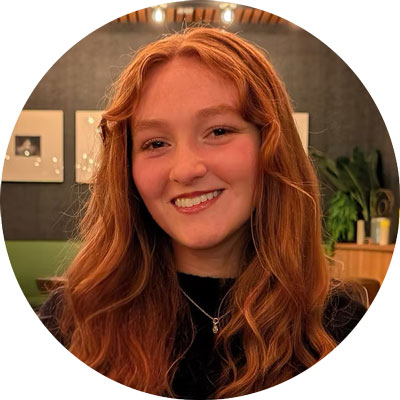 Headshot of Sydni Zebrauskas